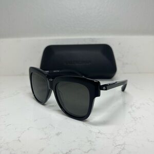 ❌SOLD❌Balenciaga Black Sunglasses BB 0160S 001